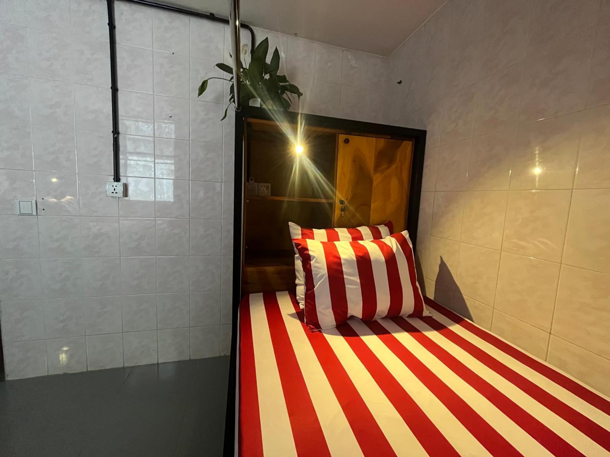 Hotel Por Chey Battambang Exterior foto