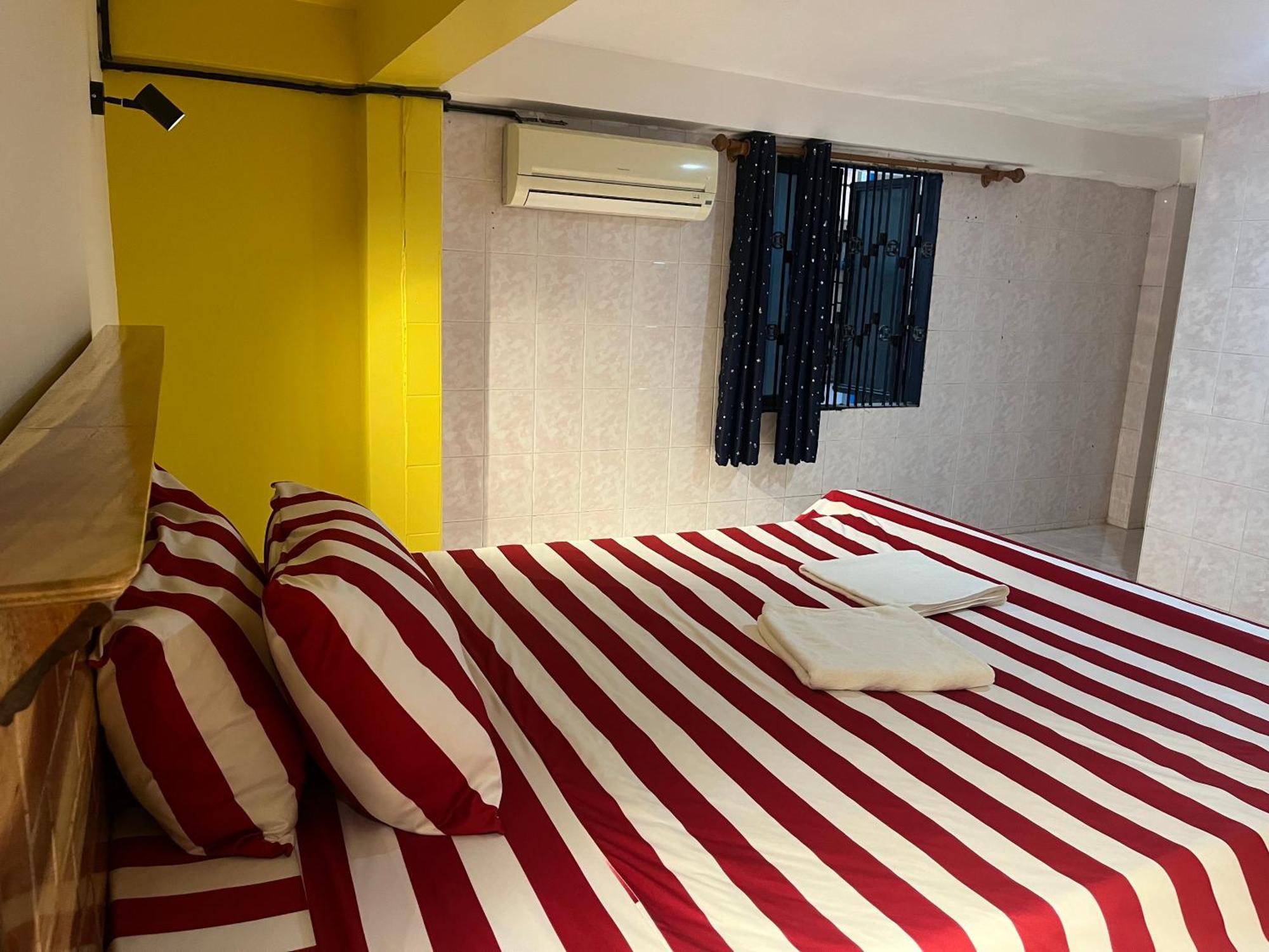 Hotel Por Chey Battambang Exterior foto
