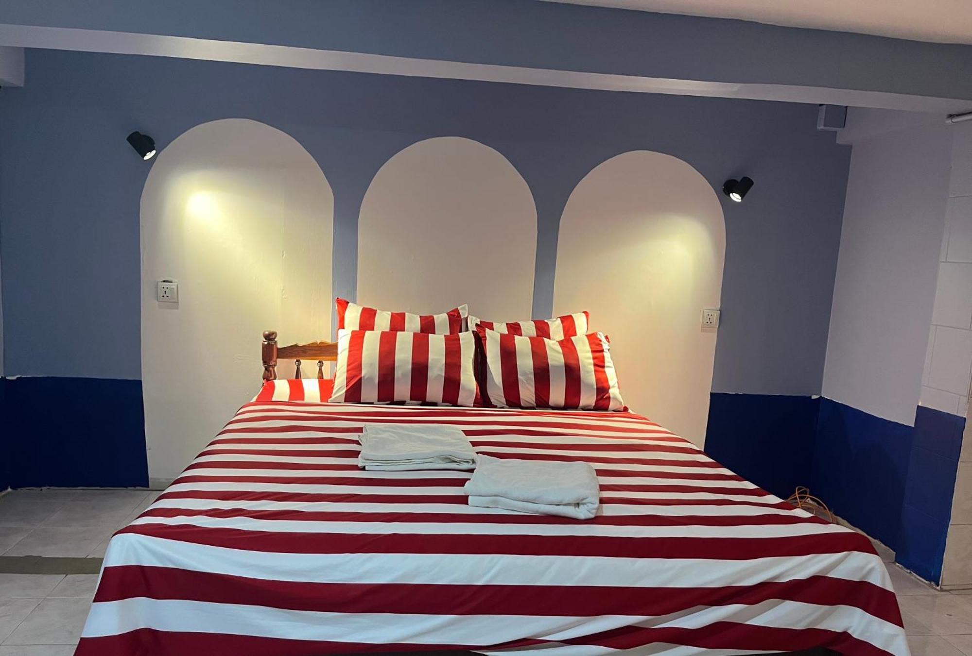 Hotel Por Chey Battambang Exterior foto