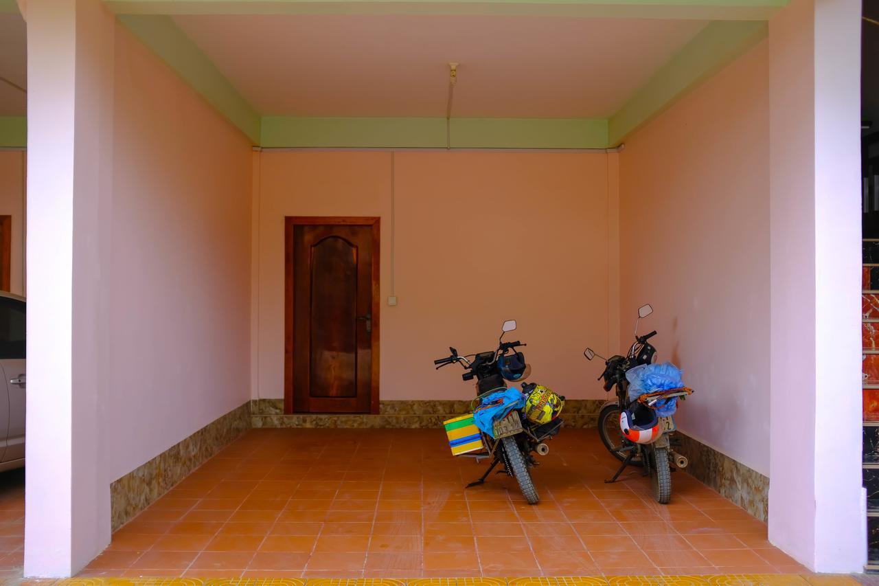 Hotel Por Chey Battambang Exterior foto