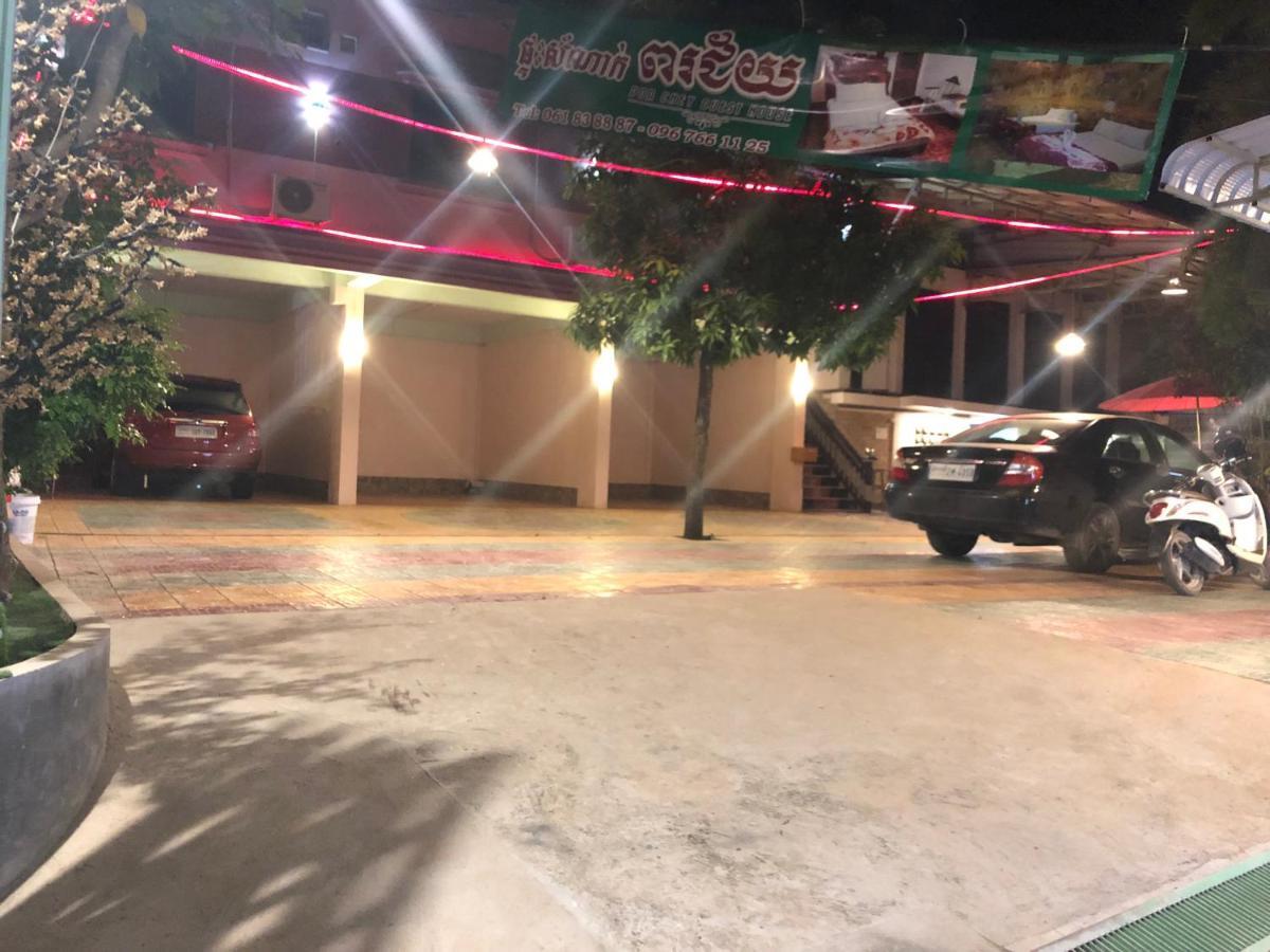 Hotel Por Chey Battambang Exterior foto